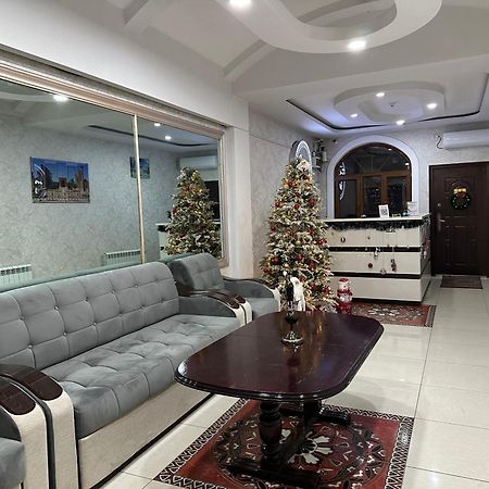 Sarbon Hotel Tashkent Exterior photo