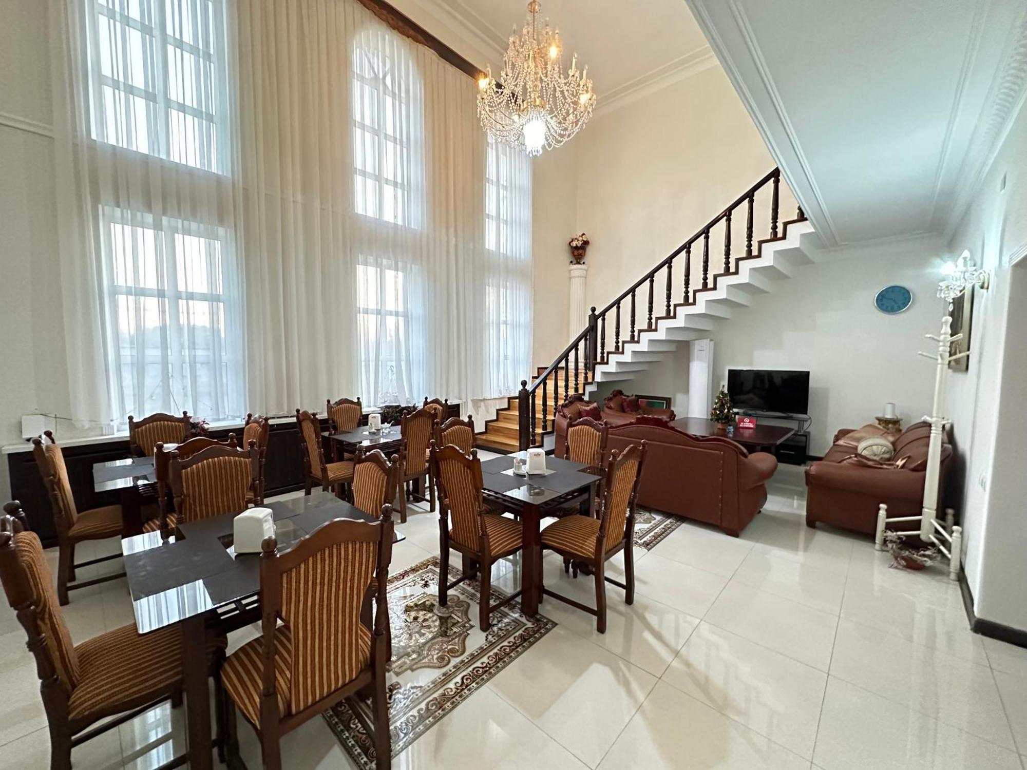 Sarbon Hotel Tashkent Exterior photo