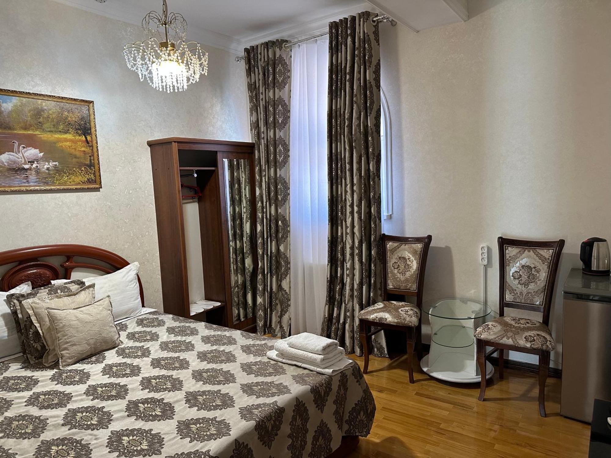 Sarbon Hotel Tashkent Exterior photo
